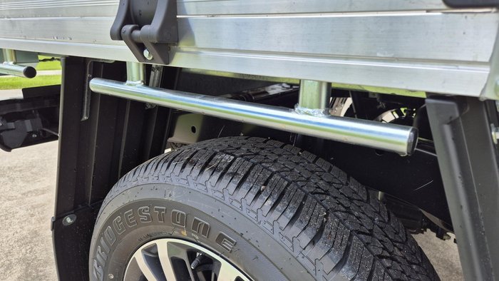 2025 Isuzu D-MAX LS-U