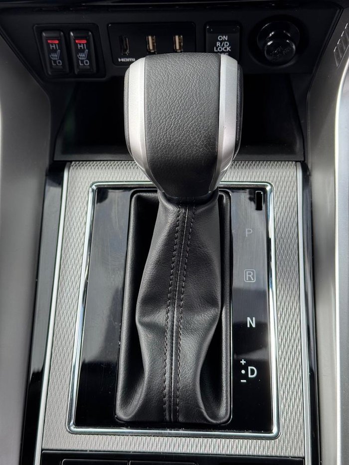 2024 Mitsubishi Pajero Sport Exceed