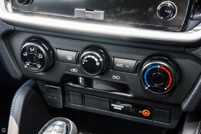 2025 Isuzu MU-X LS-M