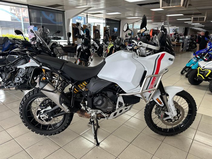 2022 Ducati Desert X Desert X White