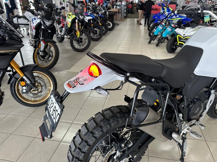 2022 Ducati Desert X Desert X White