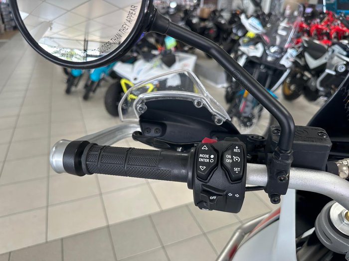 2022 Ducati Desert X Desert X White