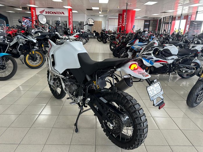 2022 Ducati Desert X Desert X White