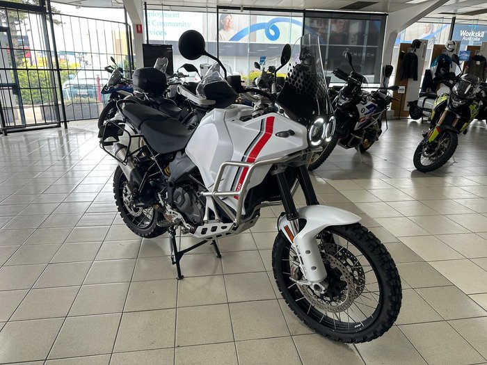 2022 Ducati Desert X Desert X White