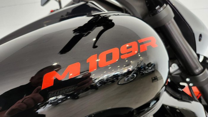 2018 Suzuki Boulevard M109R Black Edition (VZR1800BZ) Boulevard Black