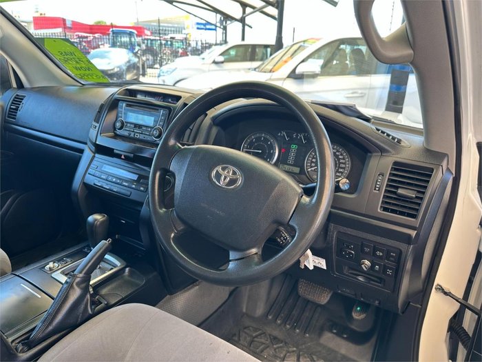 2016 Toyota Landcruiser GX