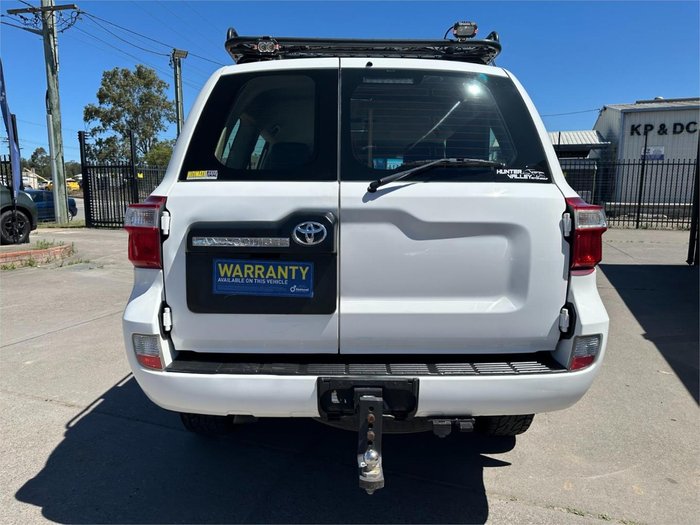 2016 Toyota Landcruiser GX VDJ200R 4X4 Dual Range Glacier White