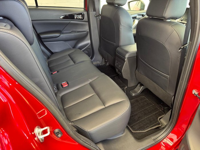 2024 Mitsubishi Eclipse Cross PHEV Exceed