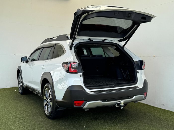 2022 Subaru Outback AWD Touring XT