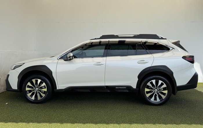 2022 Subaru Outback AWD Touring XT