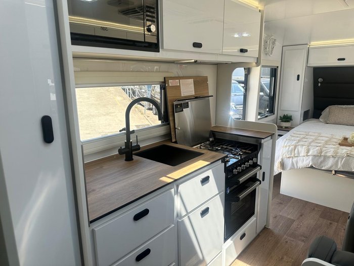 2025 JB Caravans Gator X 18'6 Front Door