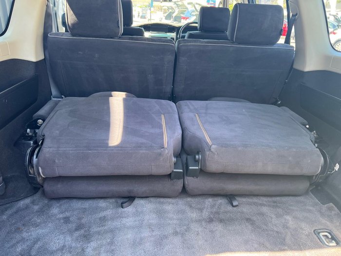 2005 Nissan Patrol ST-L GU IV MY05 4X4 Dual Range Platinum