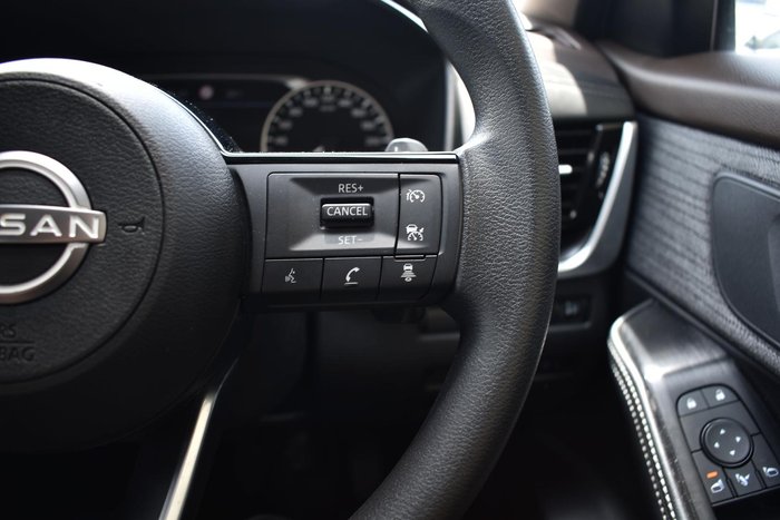 2024 Nissan X-TRAIL ST