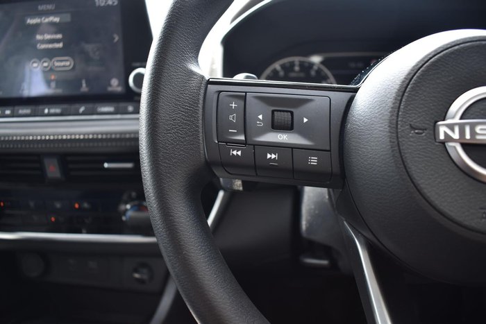 2024 Nissan X-TRAIL ST