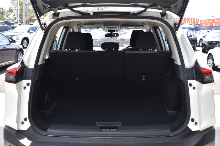 2024 Nissan X-TRAIL ST