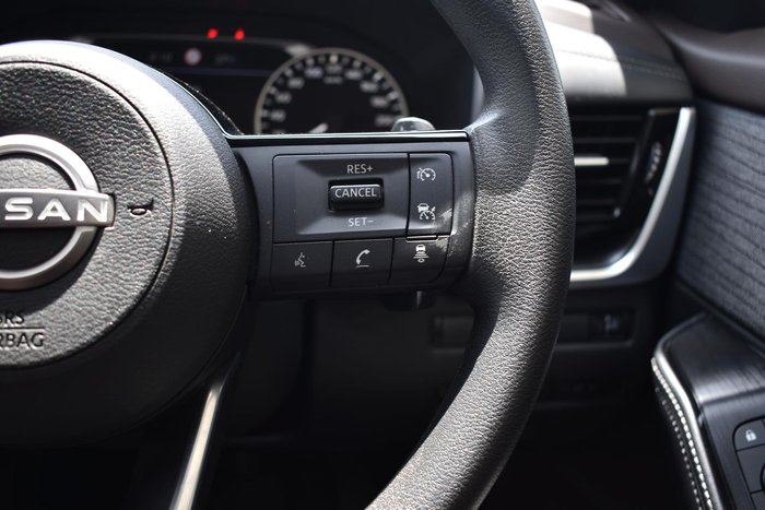 2024 Nissan X-TRAIL ST