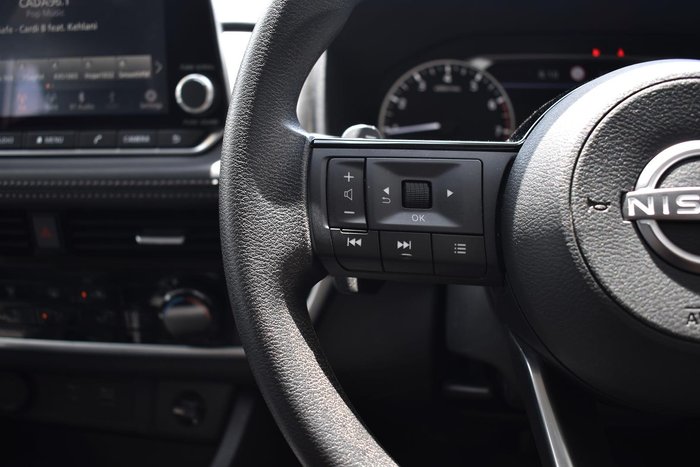 2024 Nissan X-TRAIL ST