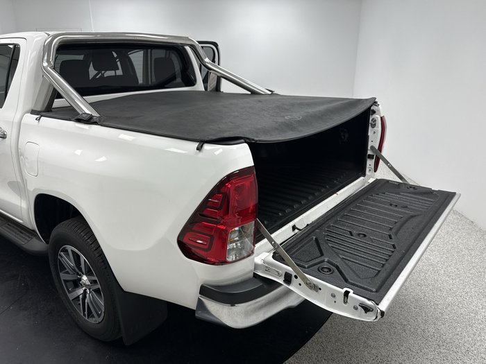 2019 Toyota Hilux SR5
