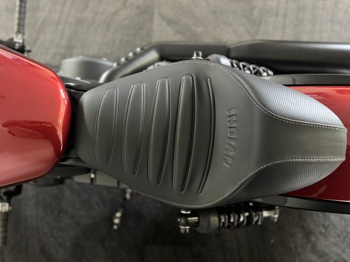 2023 Indian SCOUT ROGUE copper metal