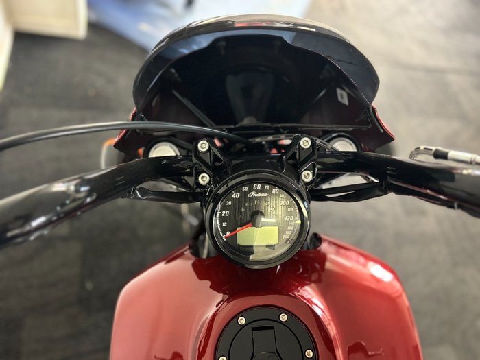 2023 Indian SCOUT ROGUE copper metal