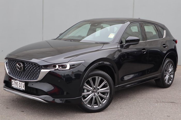 2025 Mazda CX-5 G35 Akera