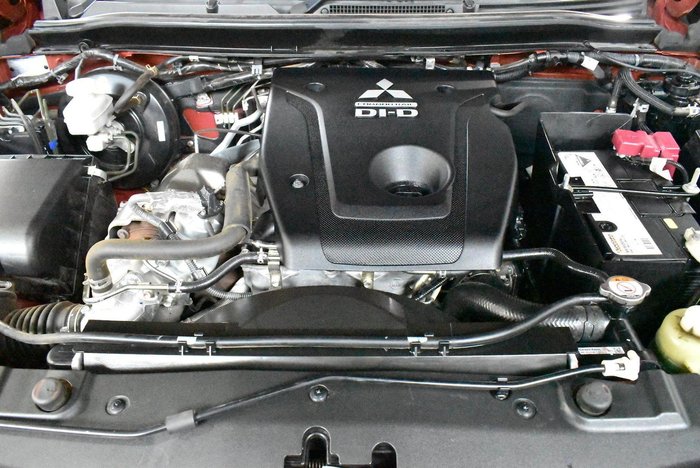 2019 Mitsubishi Triton GLX+