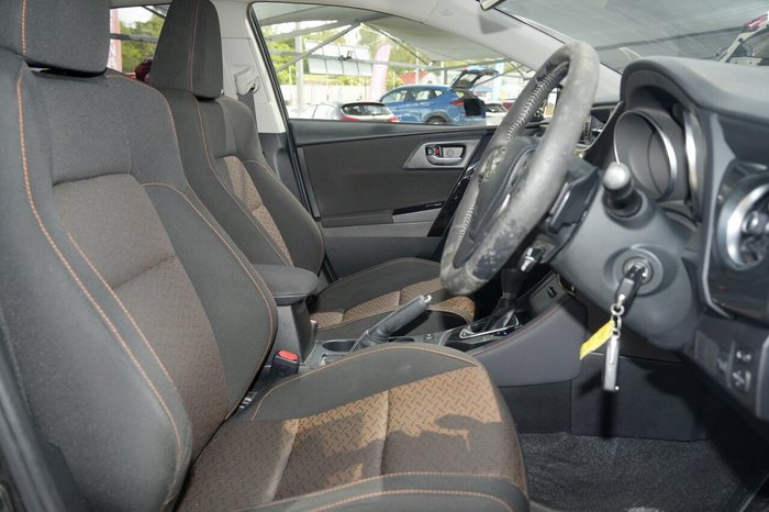 2017 Toyota Corolla SX