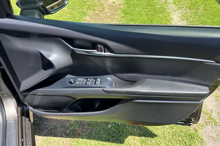 2020 Toyota Camry Ascent