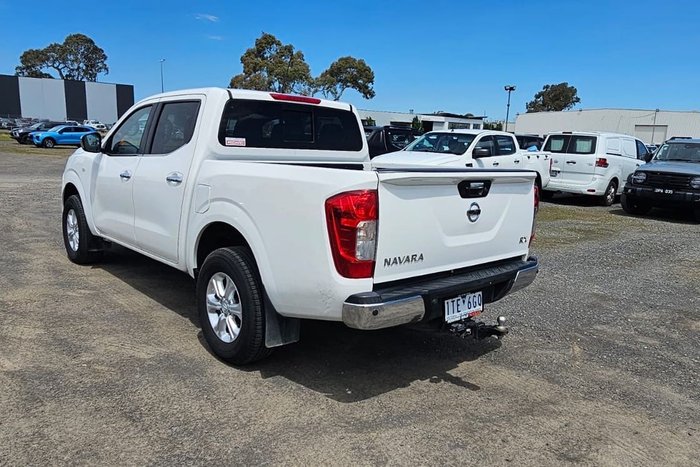 2020 Nissan Navara RX