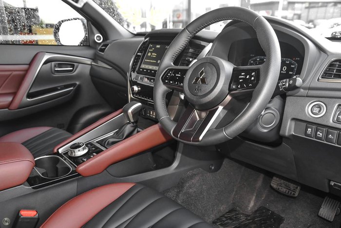 2025 Mitsubishi Pajero Sport GSR QG MY25 4X4 Dual Range Black Mica