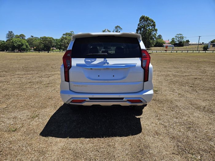 2024 Mitsubishi Pajero Sport GLS