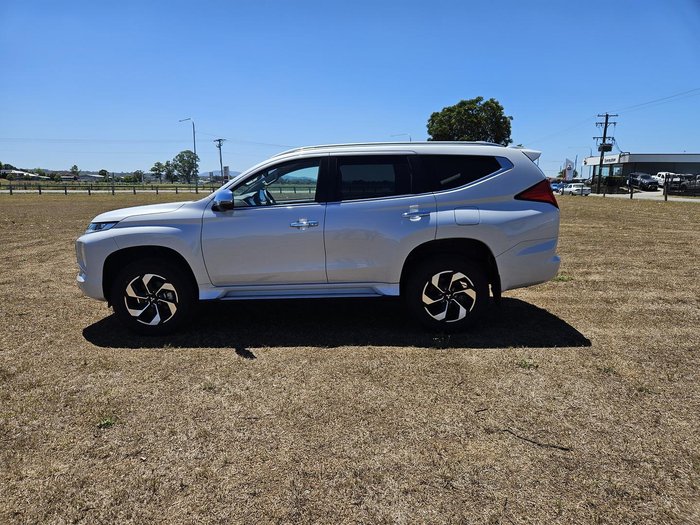 2024 Mitsubishi Pajero Sport GLS