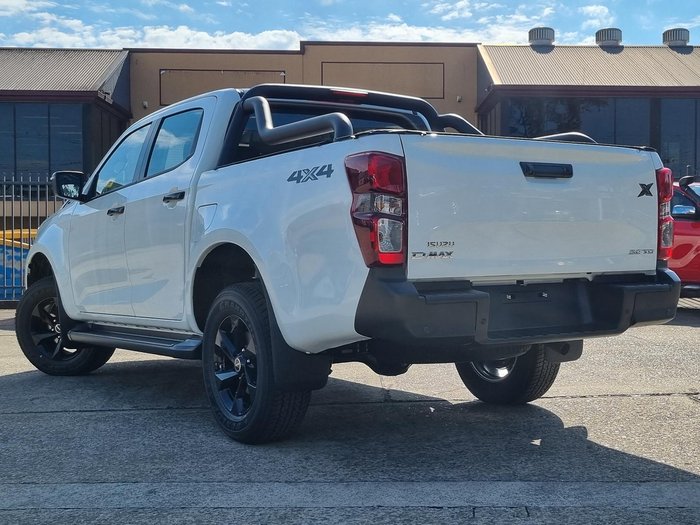 2025 Isuzu D-MAX X-RIDER
