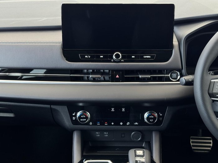 2025 Mitsubishi Outlander Exceed