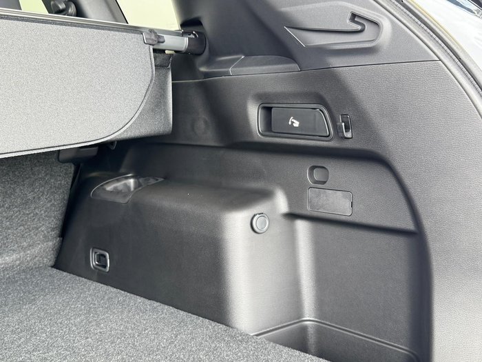 2025 Mitsubishi Outlander Exceed