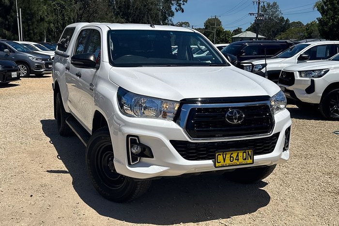 2019 Toyota Hilux SR