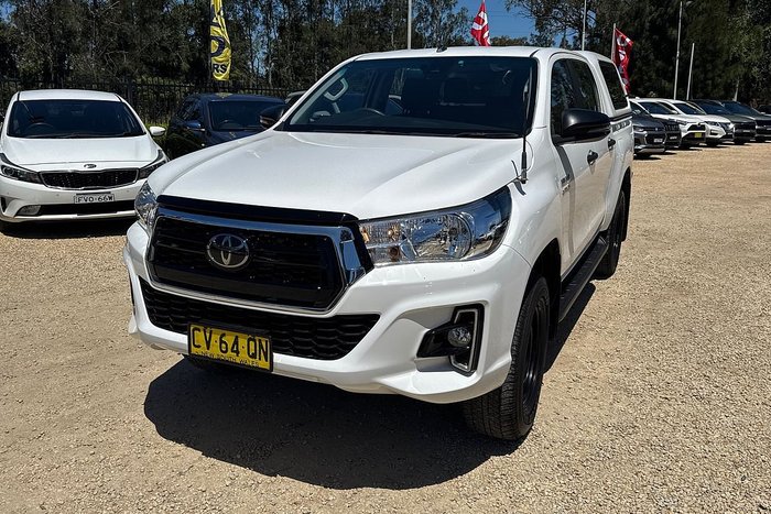2019 Toyota Hilux SR