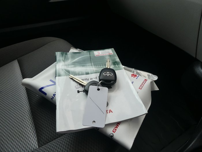 2019 Toyota HiAce Bus SLWB 2.8L T Diesel Automatic