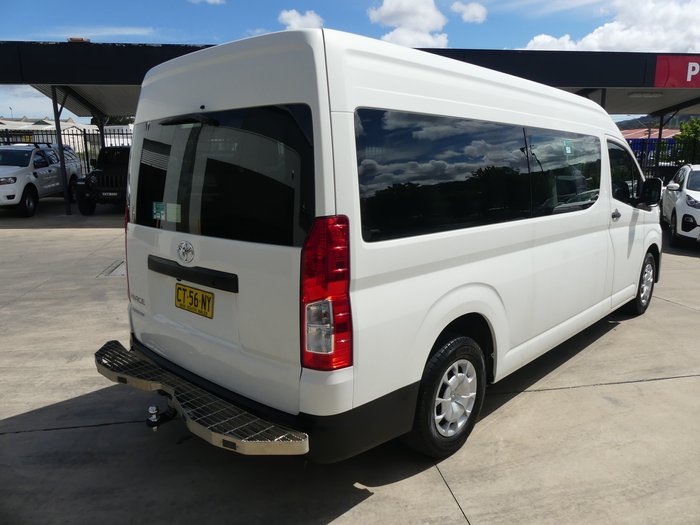 2019 Toyota HiAce Bus SLWB 2.8L T Diesel Automatic