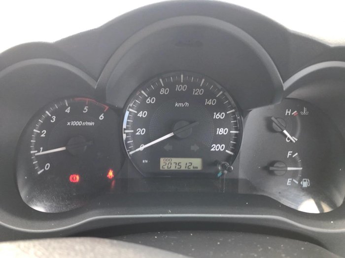 2013 Toyota Hilux SR