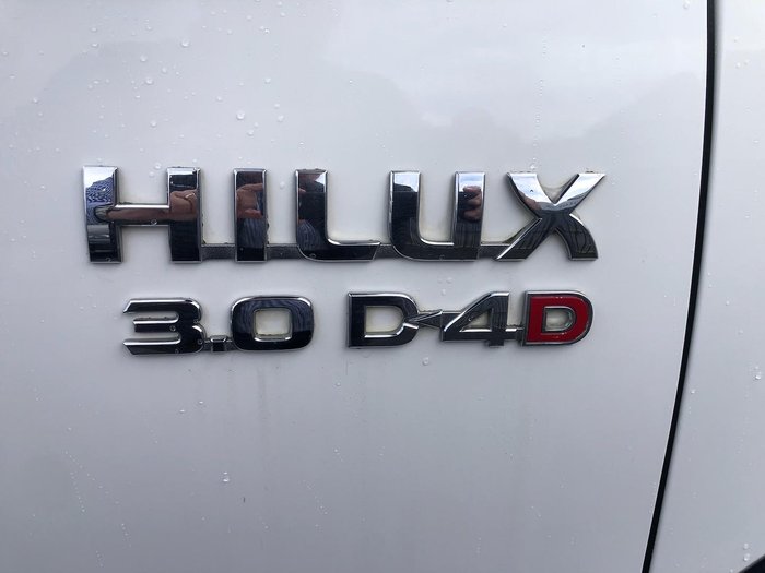 2013 Toyota Hilux SR
