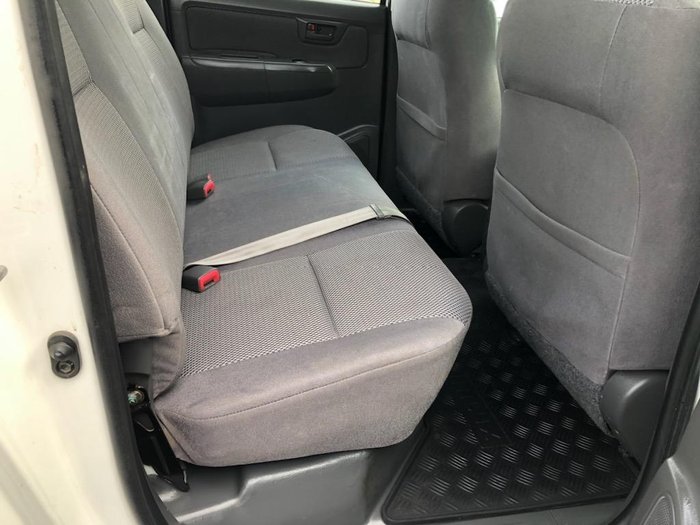 2013 Toyota Hilux SR