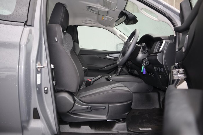 2025 Mazda BT-50 XT