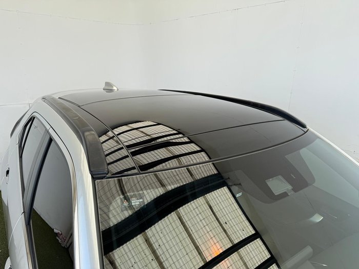 2024 Mitsubishi Eclipse Cross PHEV Exceed