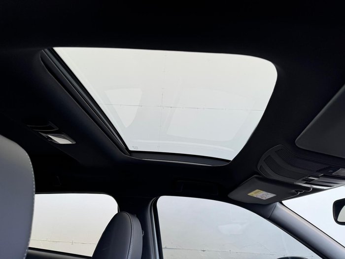 2024 Mitsubishi Eclipse Cross PHEV Exceed