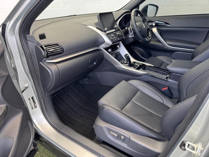 2024 Mitsubishi Eclipse Cross PHEV Exceed