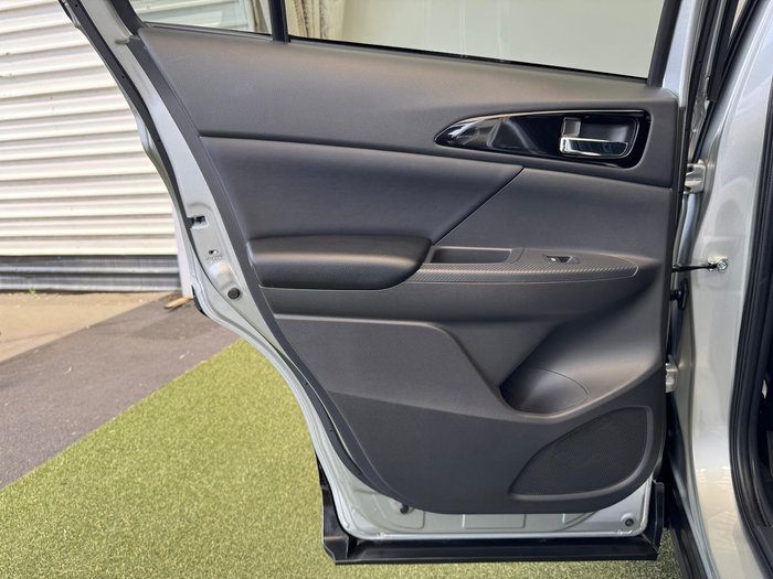 2024 Mitsubishi Eclipse Cross PHEV Exceed