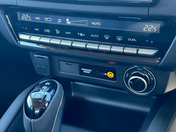 2025 Mazda BT-50 XTR