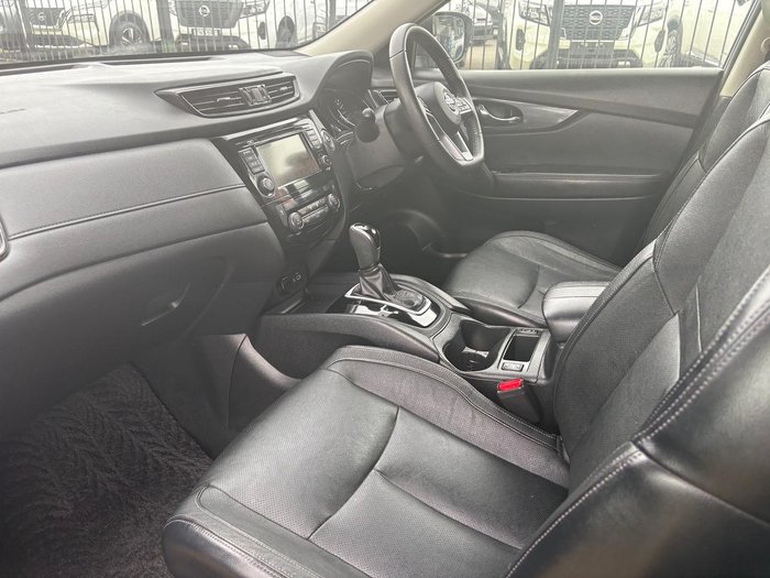 2021 Nissan X-TRAIL ST-L