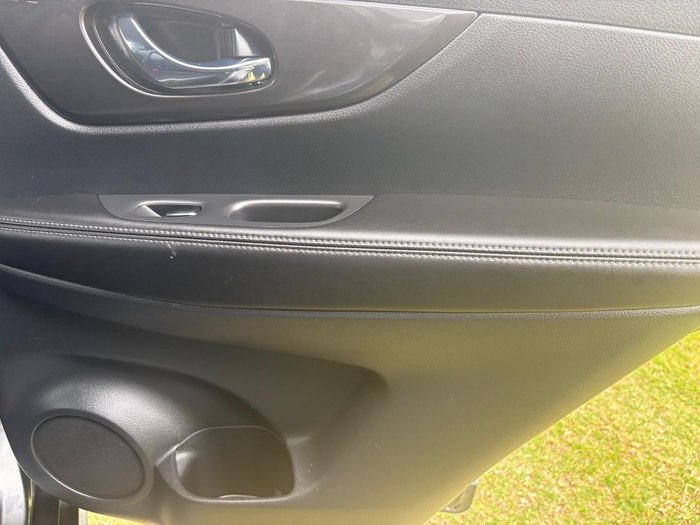 2021 Nissan X-TRAIL ST-L